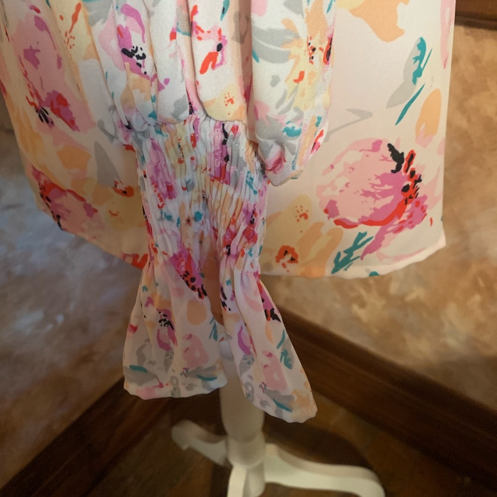 Fall  Blouses - Picture 5 of 6